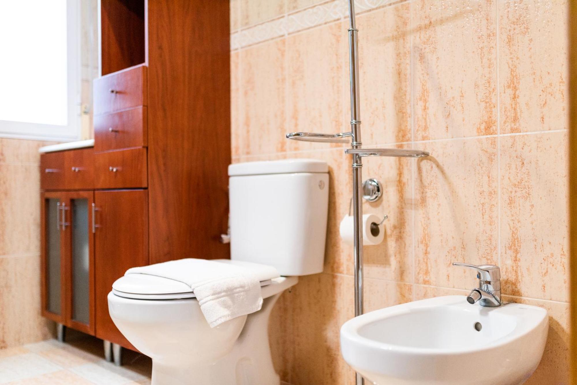 Wekey Homes Realejo, Centro Granada Luaran gambar